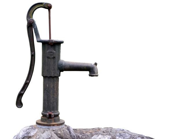 Installateur de pompe immergée à Bordeaux : guide local