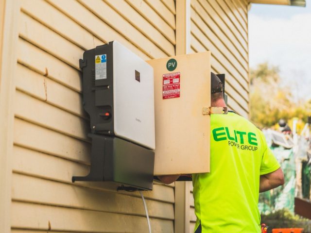 Installer une pompe immergée à Orléans : préparer et déclarer